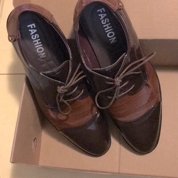 NWOT Men’s 👞 Siz see Chart - Picture 5 of 9